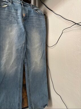 Lrg Men's Relaxed Light Blue Washed Jeans